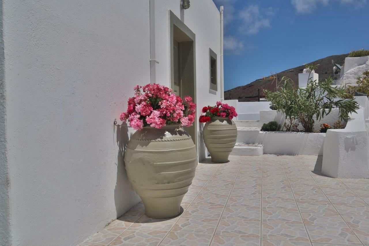 Palm Tree Hill Guest House Oia  Exterior photo